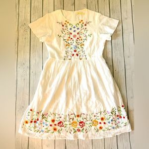 Roolee white dress with floral embroidery-medium